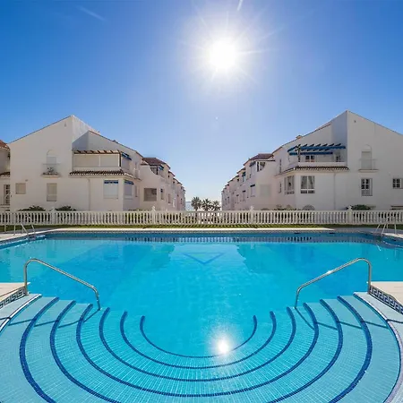 Fuentes De B2g Vacacional * נרחה