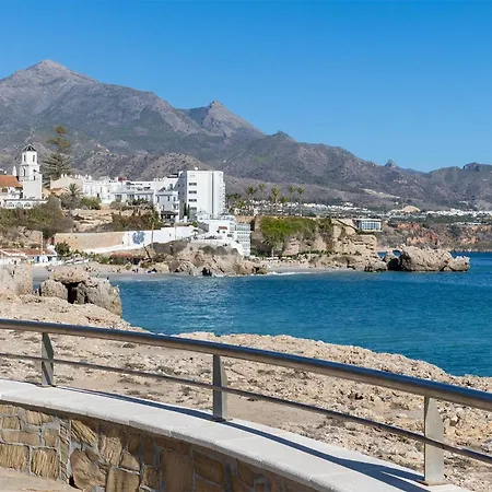 Fuentes De B2g Vacacional * Nerja