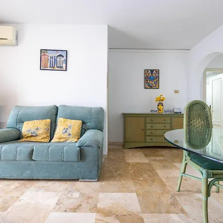 Fuentes De B2g Vacacional